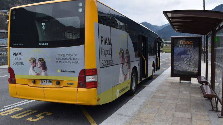 Un autobús de la companyia Coopalsa