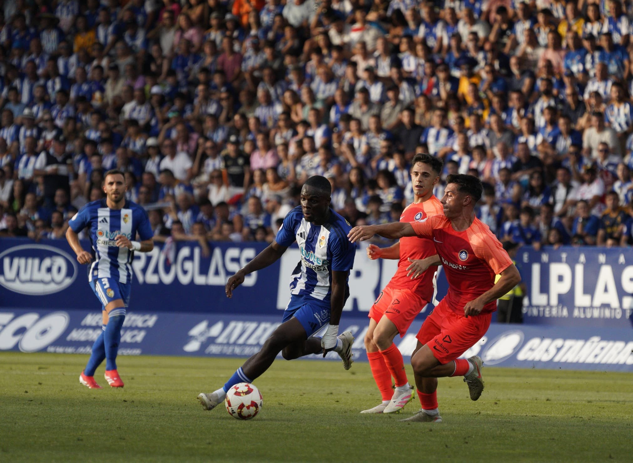 Un instante del partido