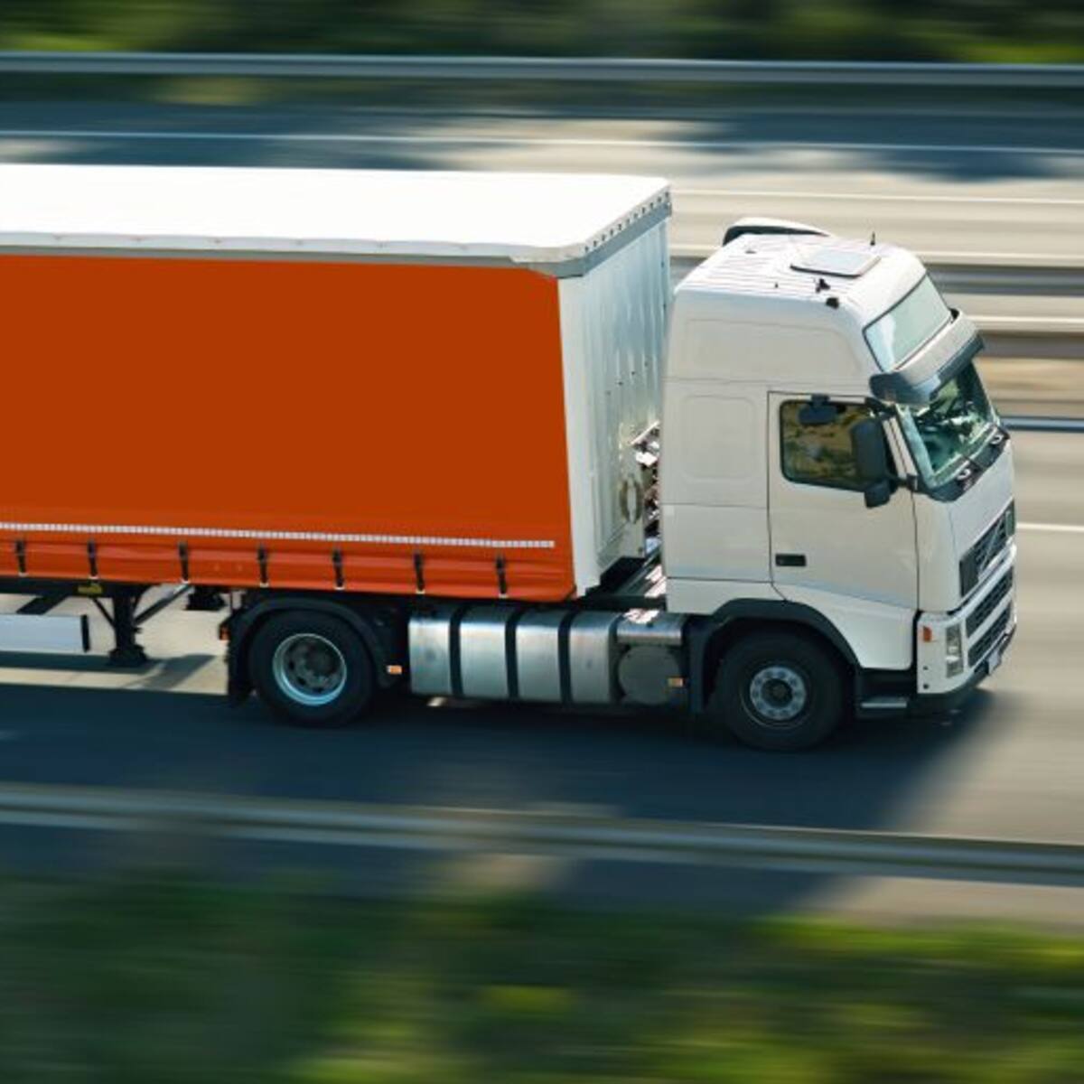 Los transportistas piden la liberalización de la AP-7