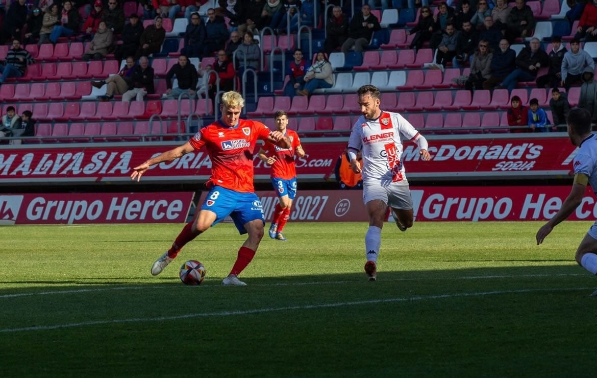 Alain Ribeiro, en el partido ante el Guadalajara.