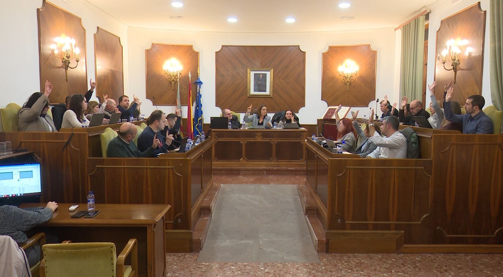 Momento en que toda la Corporación vota a favor de la moción que pedía la expulsión de Bertomeu