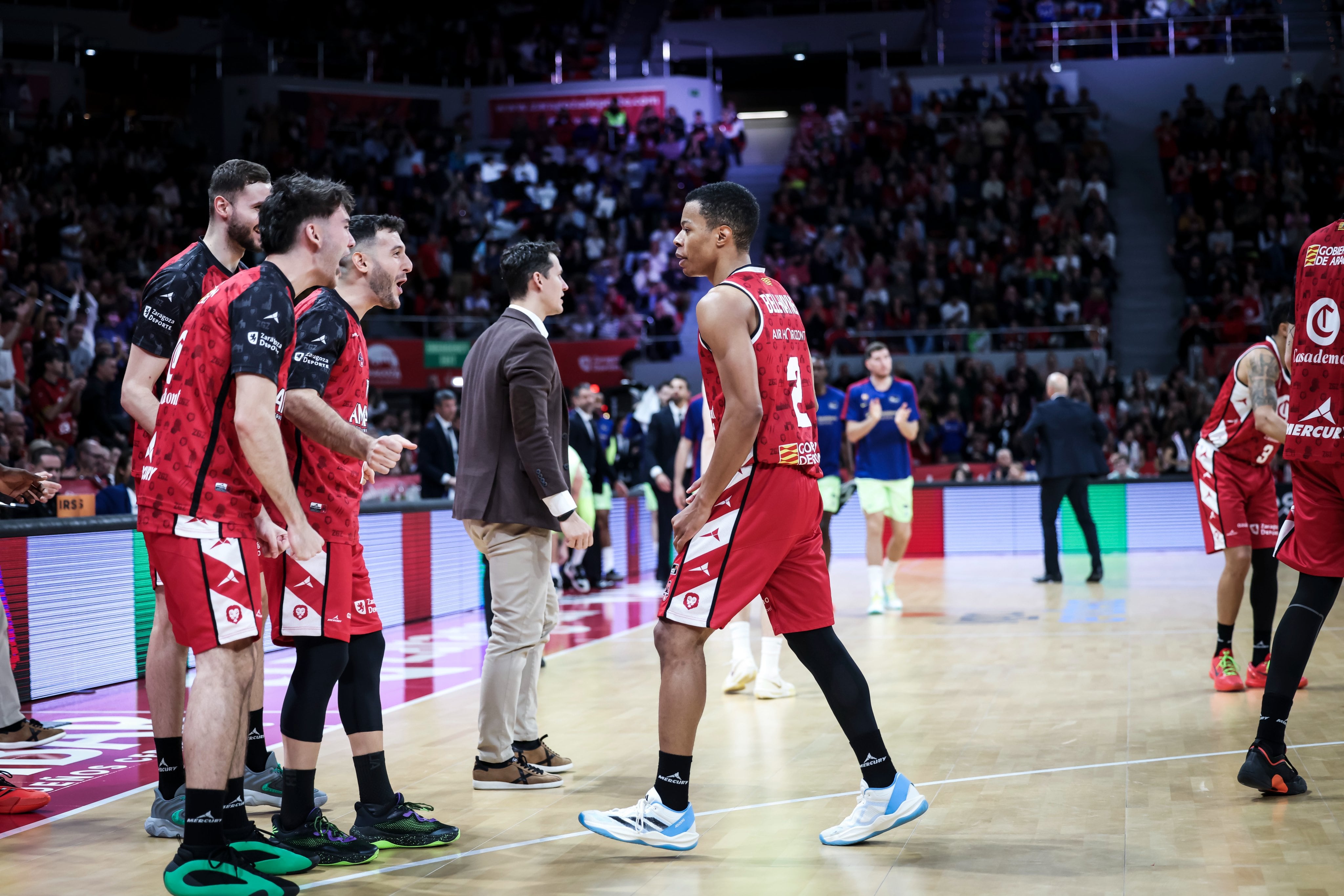 Trae Bell-Haynes fue el mejor jugador del partido