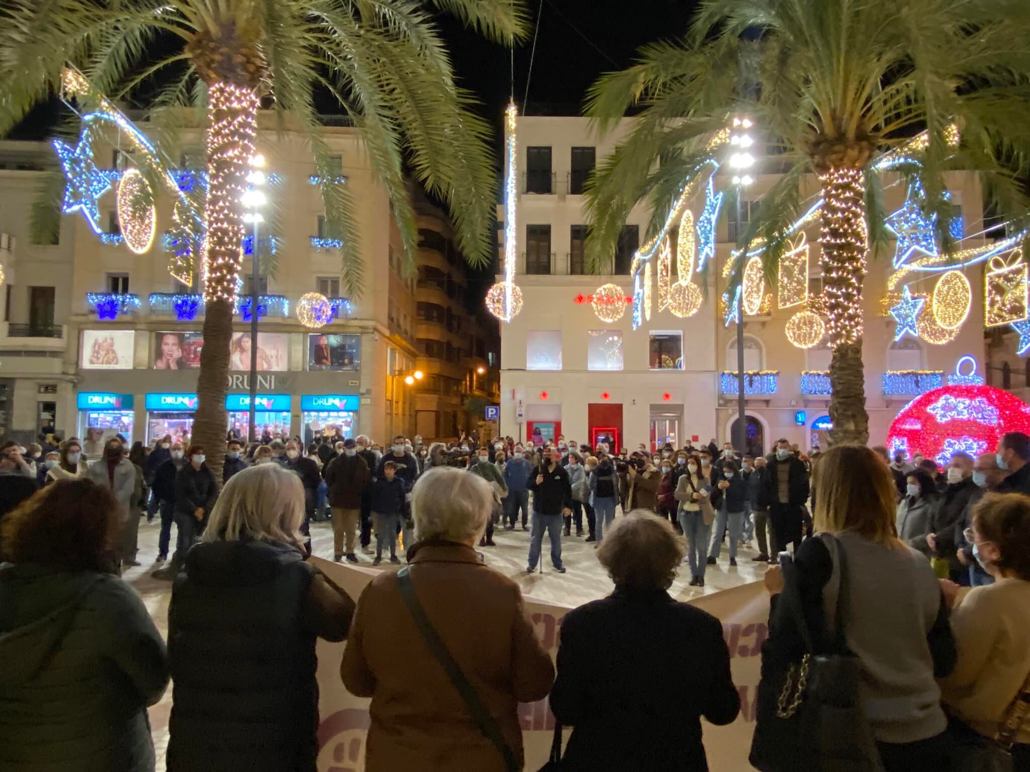 Concentración feminista Elche