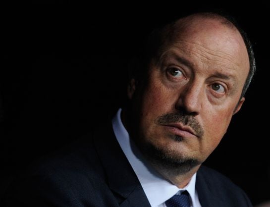 MADRID, SPAIN - DECEMBER 08: Real Madrid manager Rafa Benitez looks on during the UEFA Champions League Group A match between Real Madrid CF and Malmo FF at the Santiago Bernabeu stadium on December 8, 2015 in Madrid, Spain. (Photo by Denis Doyle/Getty Im