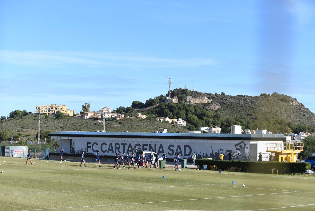 El edificio de la ciudad deportiva albinegra ya terminado