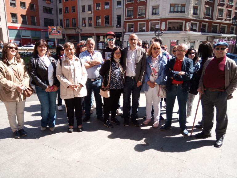 Presentación de la candidatura en la plaza de Lazúrtegui