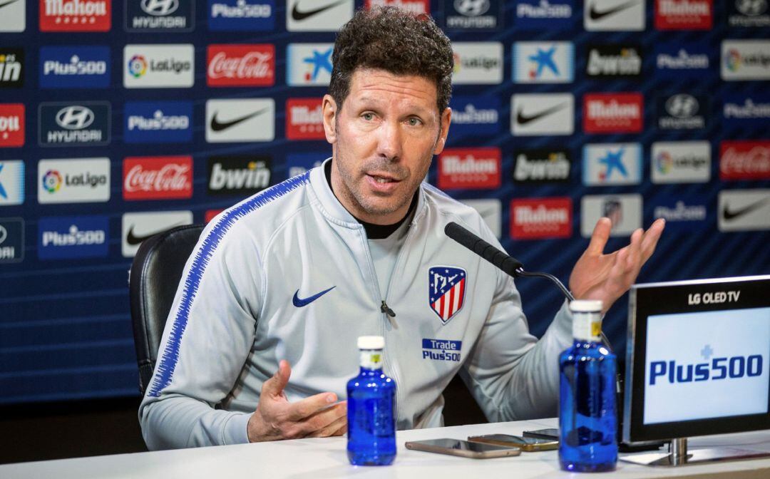 Simeone, en su primera rueda de prensa tras el anuncio de su renovación como técnico del Atlético hasta 2022.