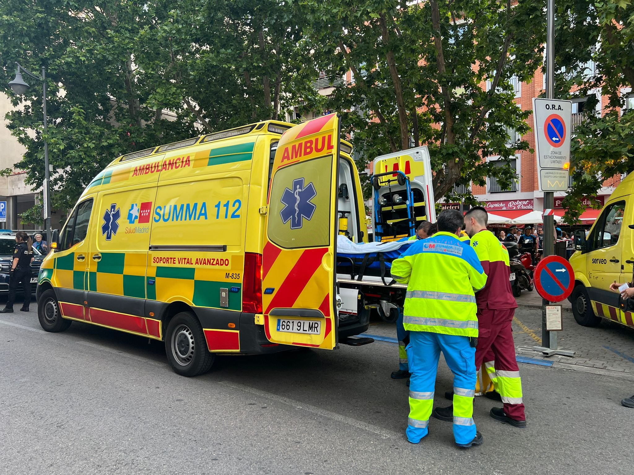 ALCOBENDAS (ESPAÑA), 31/05/2023.- Un quad ha invadido la acera en Alcobendas, en la Plaza del Pueblo, y ha atropellado a varias personas cerca de las 19.30 horas de este miércoles. EFE/ Emergencias 112 Comunidad De Madrid SOLO USO EDITORIAL SOLO DISPONIBLE PARA ILUSTRAR LA NOTICIA QUE ACOMPAÑA (CRÉDITO OBLIGATORIO)
