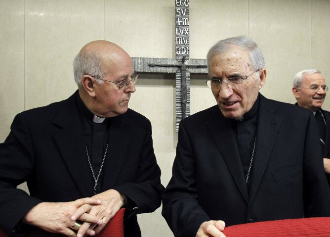Ricardo Blázquez conversa con Antonio María Rouco Varela