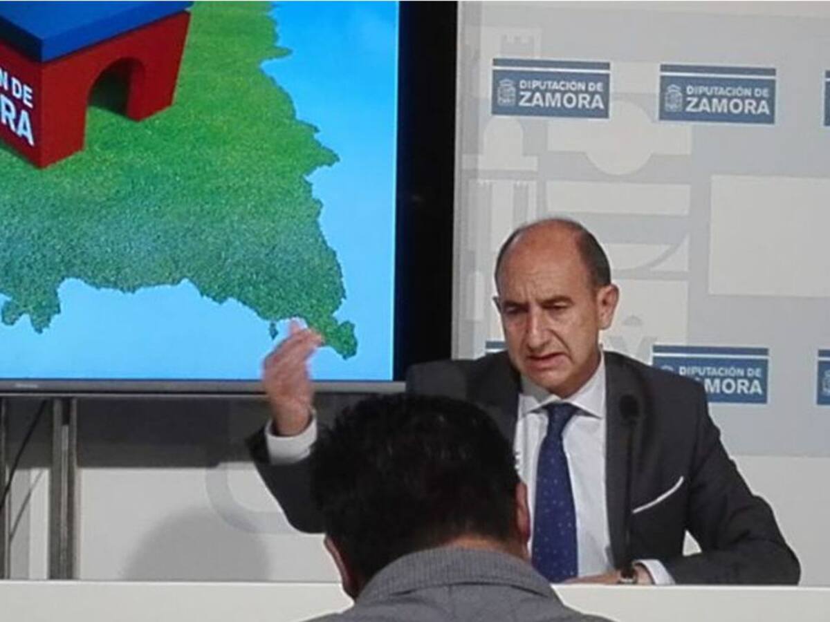 La Diputación aplaza la prueba para el puesto de asistente social