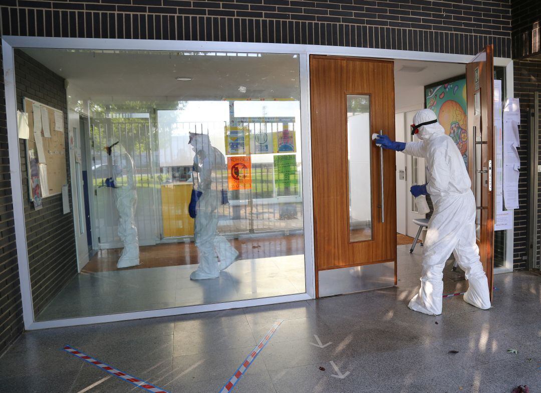 Los Bomberos de Palencia han procedido a la desinfección del centro