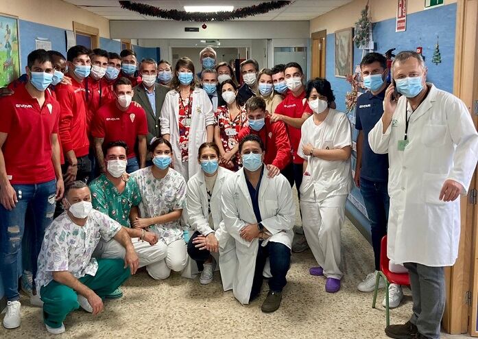 Jugadores del Algeciras en el hospital