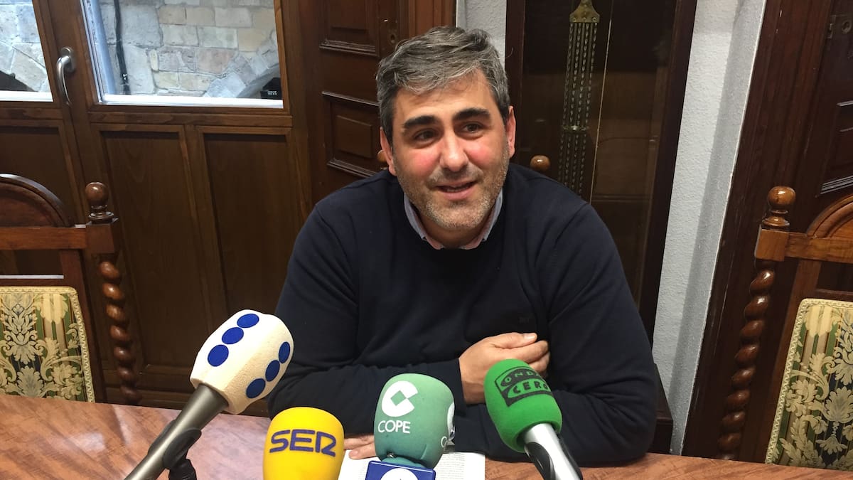 Pablo Antuñano, secretario general de la Agrupación Socialista Castreña