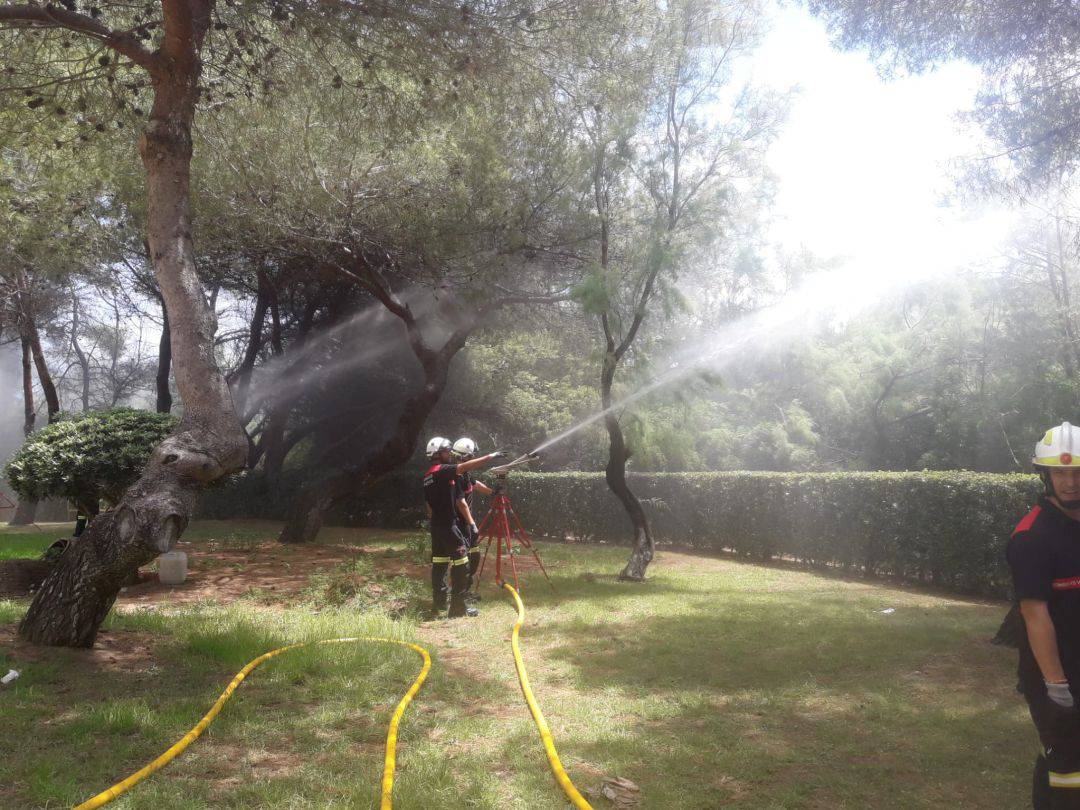 Bomberos probando el sistema SIDEINFO en la Devesa de El Saler