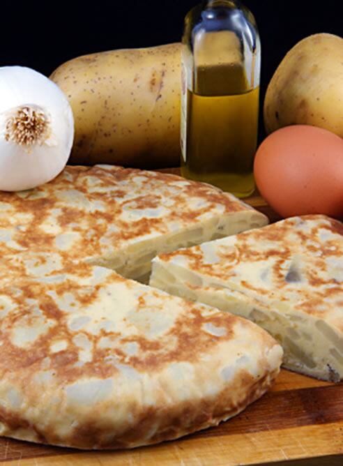 La preparación de la tortilla española se ha convertido en una ciencia que ya cuenta con su primera licenciatura.