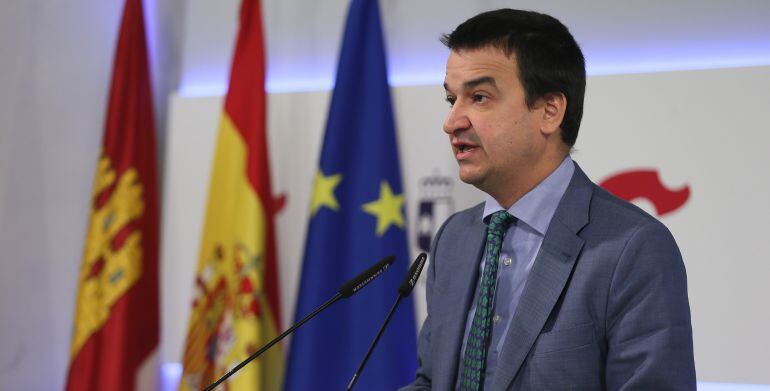 Martínez Arroyo explica que el proyecto de tierras raras es inviable tal y como está planteado