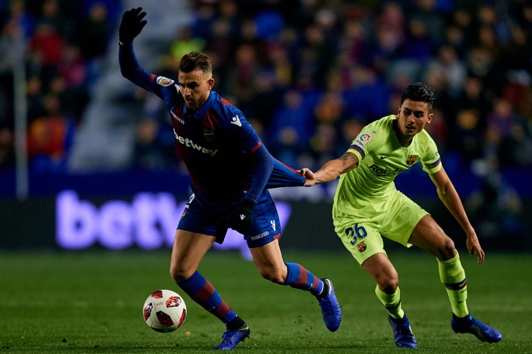 Chumi, en una acción del partido de Copa del Rey contra el Levante