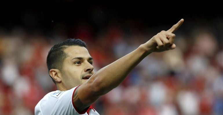 Vitolo celebra un gol ante Osasuna