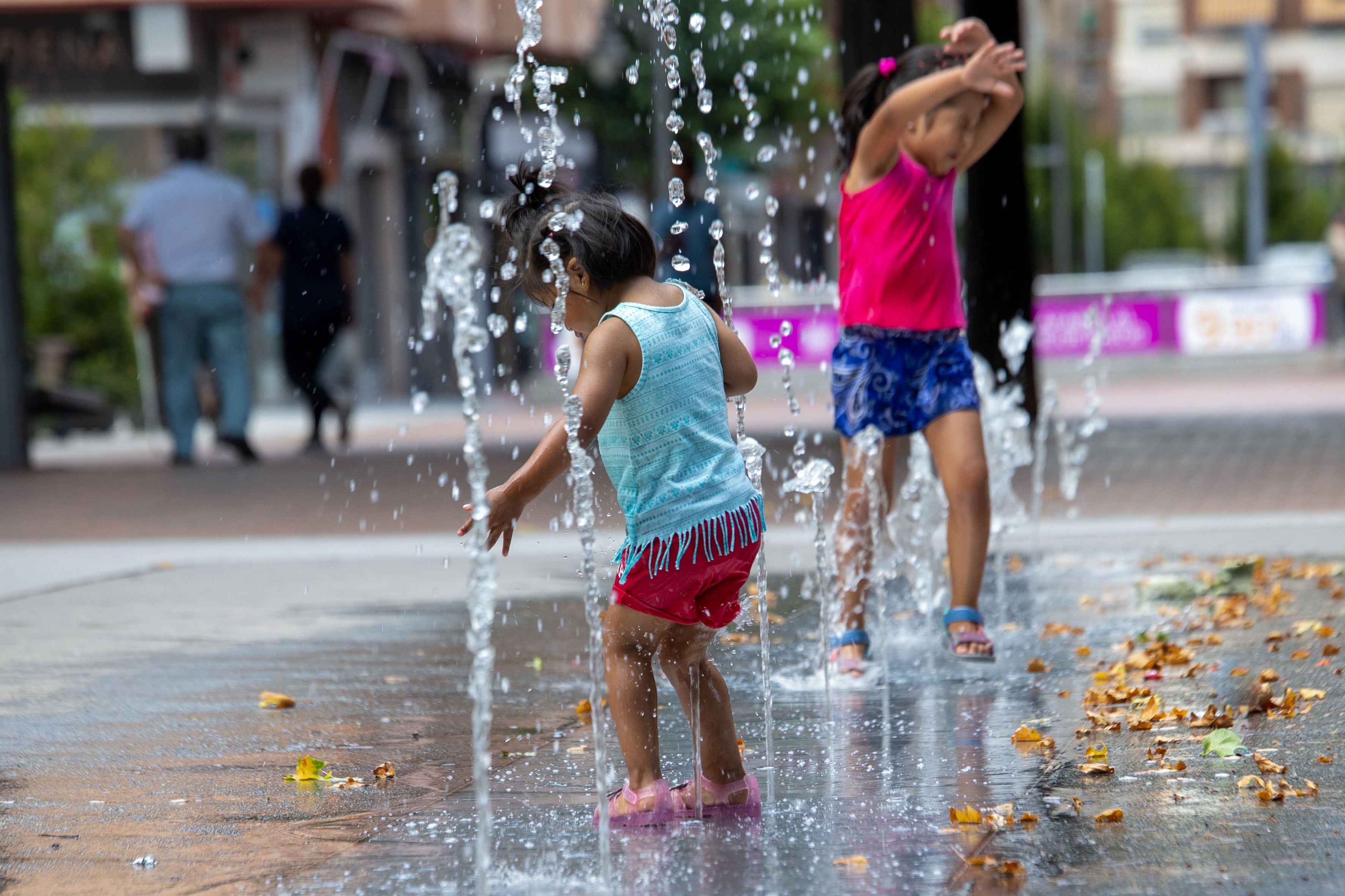 El calor va a ser sofocante en la jornada de hoy miércoles. EFE/ Raquel Manzanares