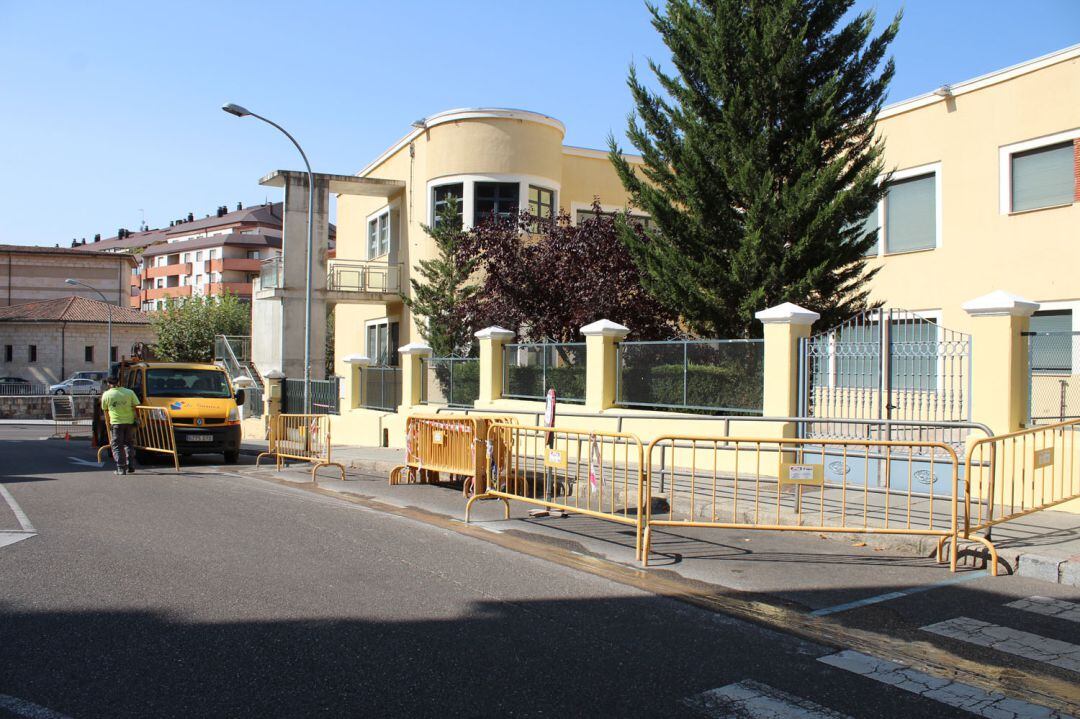 Exterior del Colegio San José de Calasanz