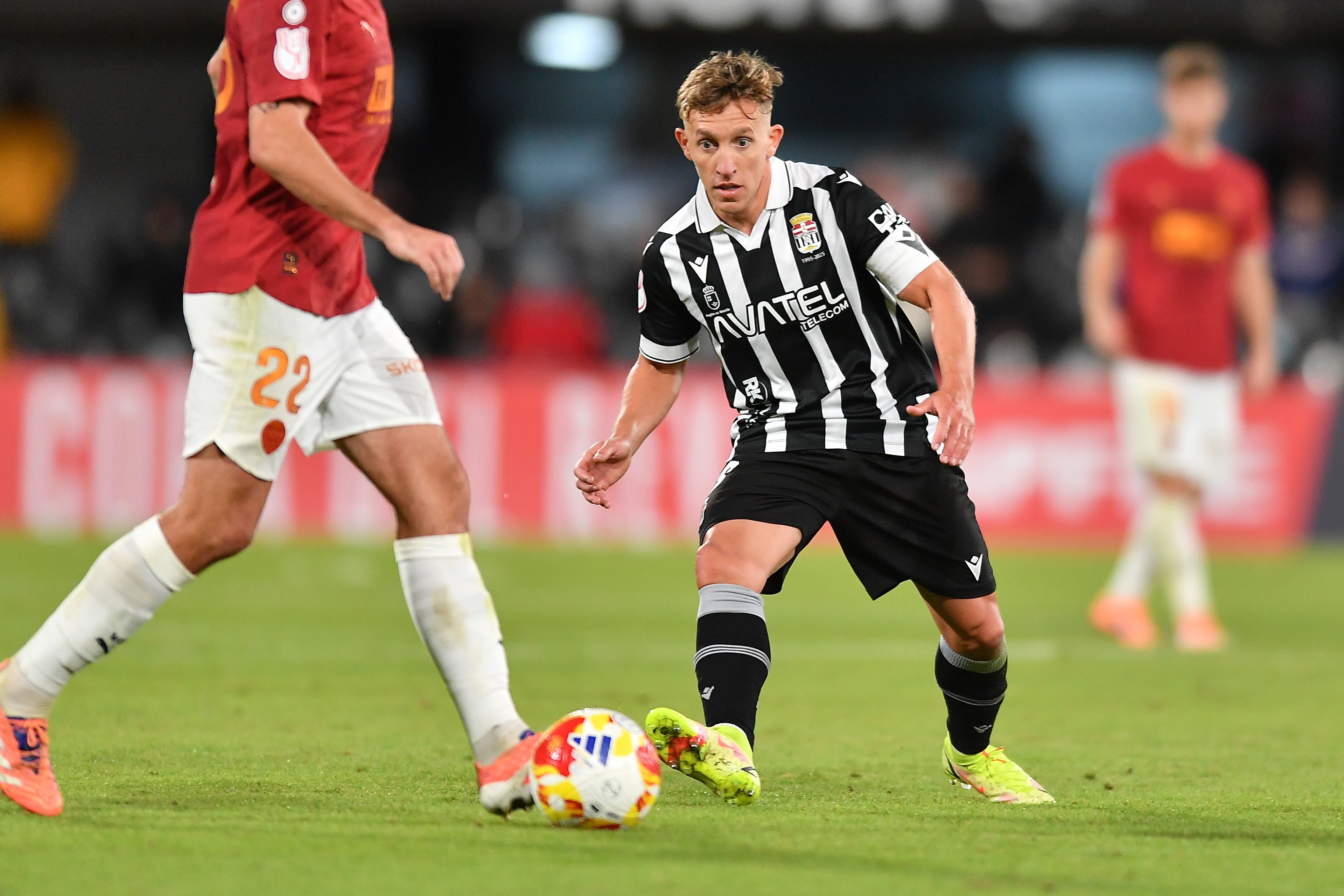 De Blasis en un lance del partido