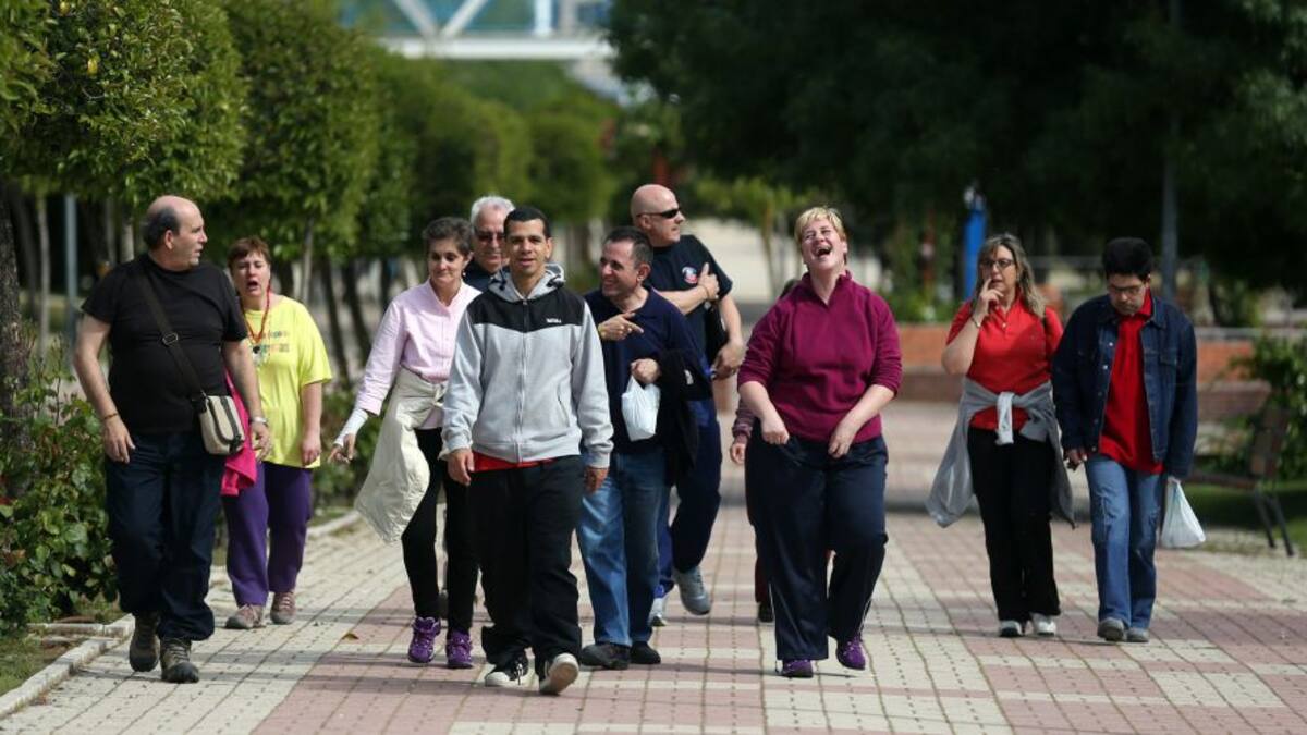 APAMA entrega sus primeros premios a los 'amigos' de la asociación