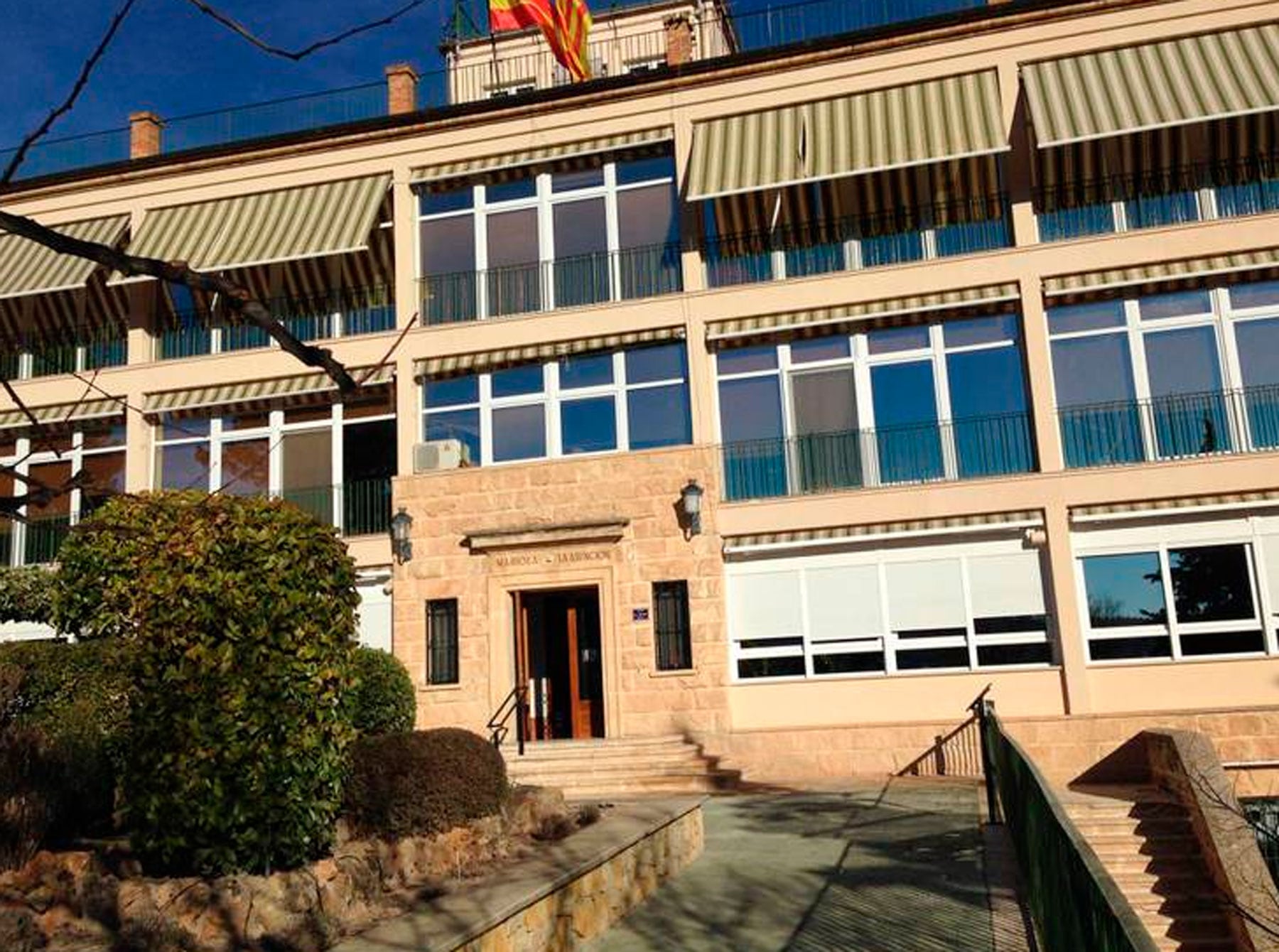 Imagen de la fachada de la residencia de mayores Preventorio Mariola La Asunción