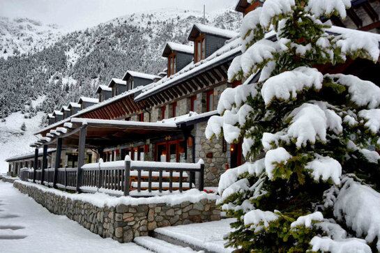 En localidades como Llanos del Hospital la nieve acumulada llega a los 30 centímetros