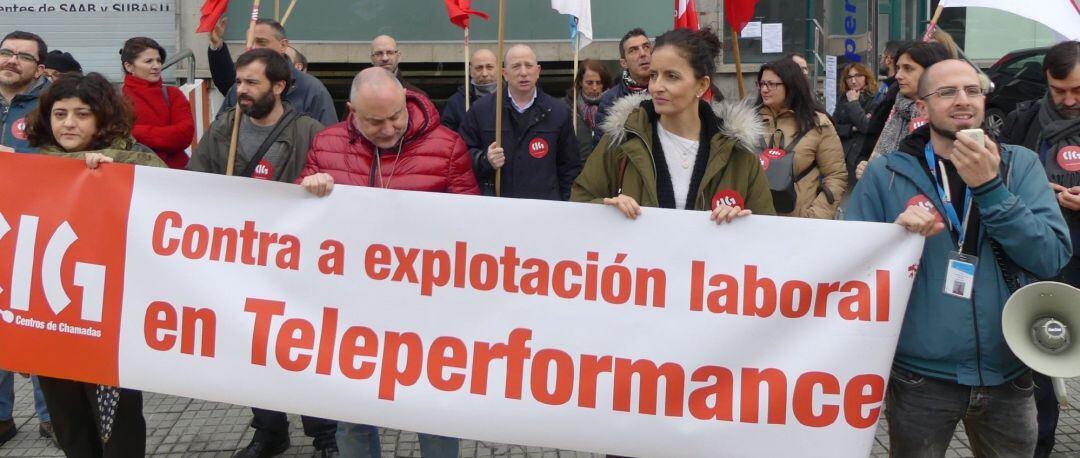 Concentración de trabajadores de Teleperformance