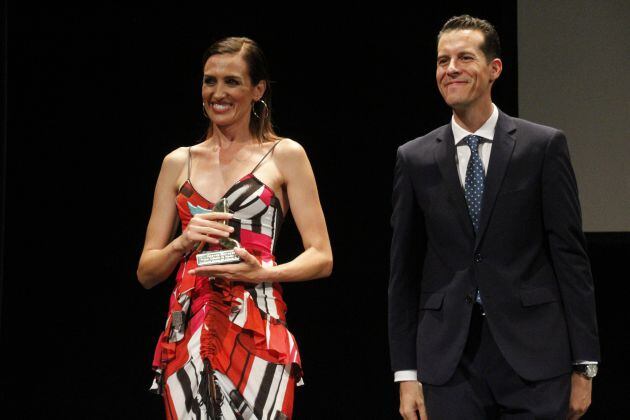 Nieves Álvarez y Rubén Alfaro, alcalde de Elda