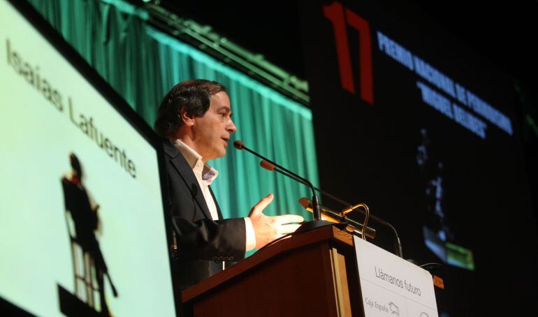 El periodista Isaías Lafuente, durante la entrega del premio de Periodismo Miguel Delibes