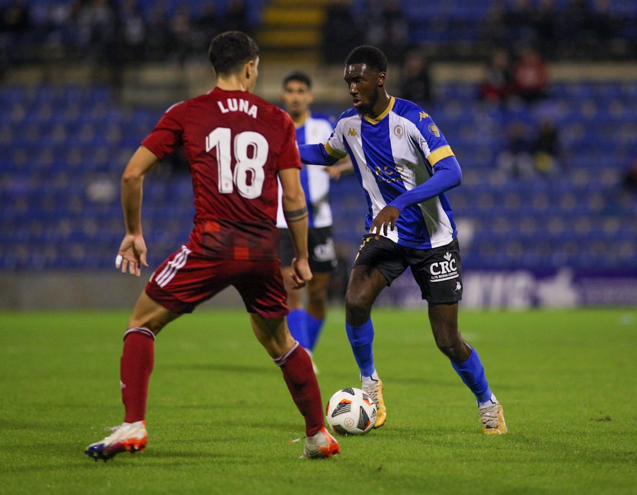 Jean-Paul, jugador del Hércules CF, frente al Deportivo Aragón