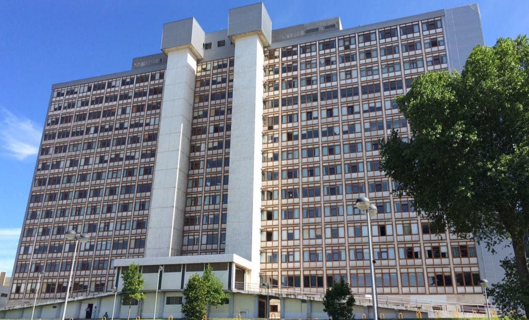 Edificio de la Residencia Cantabria.