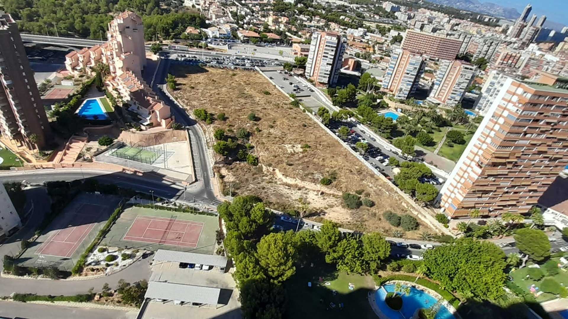 El solar donde estará el aparcamiento