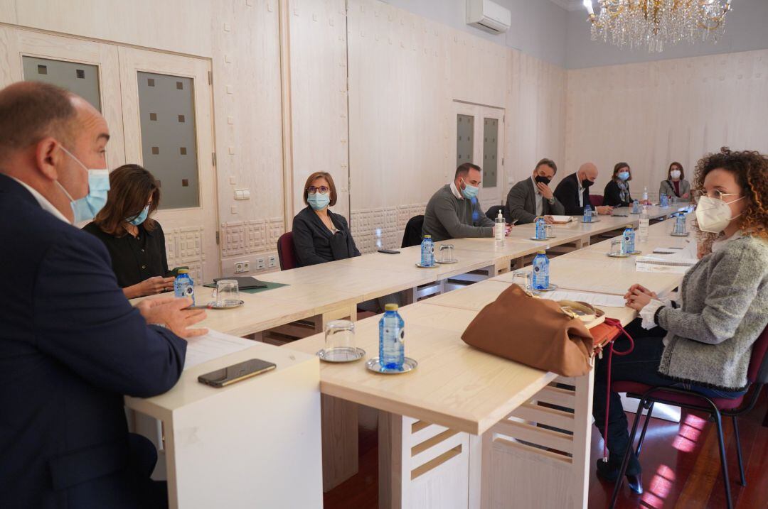 Reunión del jurado Premios Diputación 2019. 