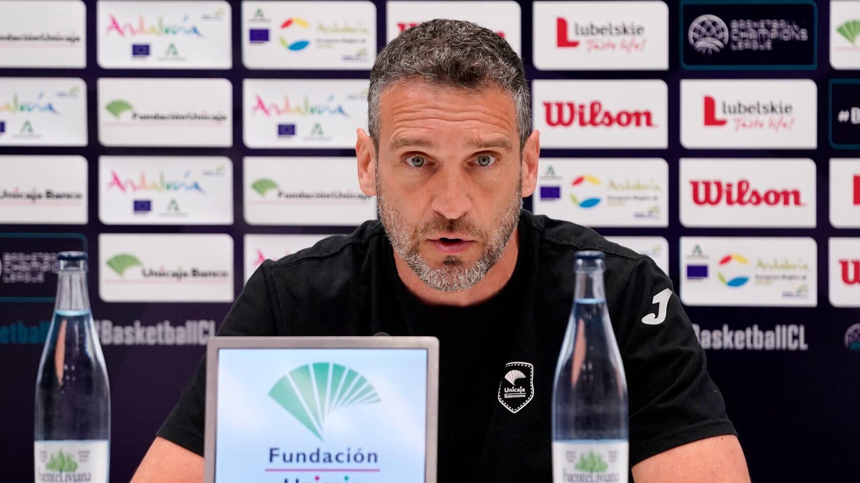 El técnico del Unicaja Ibon Navarro, en la previa del encuentro de este martes ante el UCAM Murcia