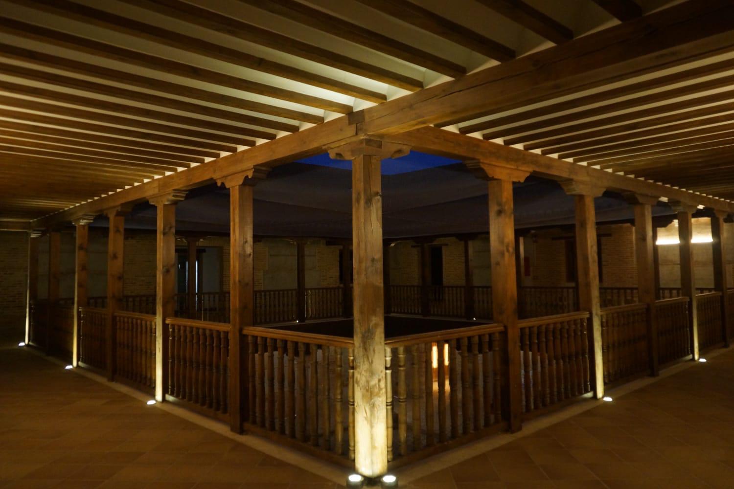 Patio porticado del Palacio de Clavería de Aldea del Rey