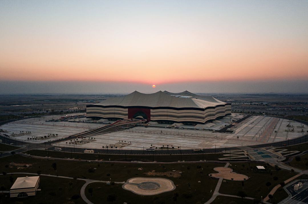 El Estadio Al Bayt, un lugar con capacidad para 60.000 personas diseñado para emular a una tradicional tienda árabe.