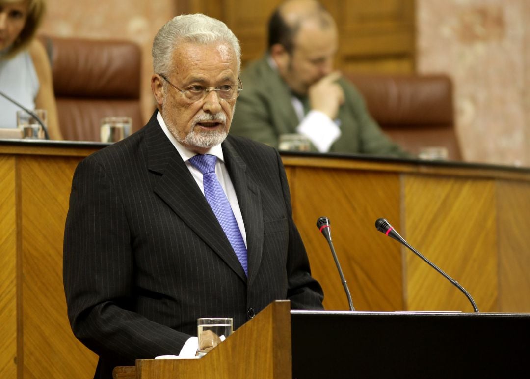 El defensor del pueblo andaluz, Jesús Maeztu, ha señalado en un escrito que las reivindicaciones realizadas por el Colegio de Enfermería jiennense están basadas en hechos