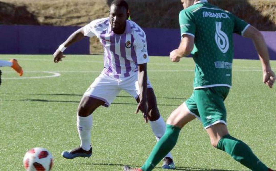 Moctar El Hacen en un partido con el Valladolid