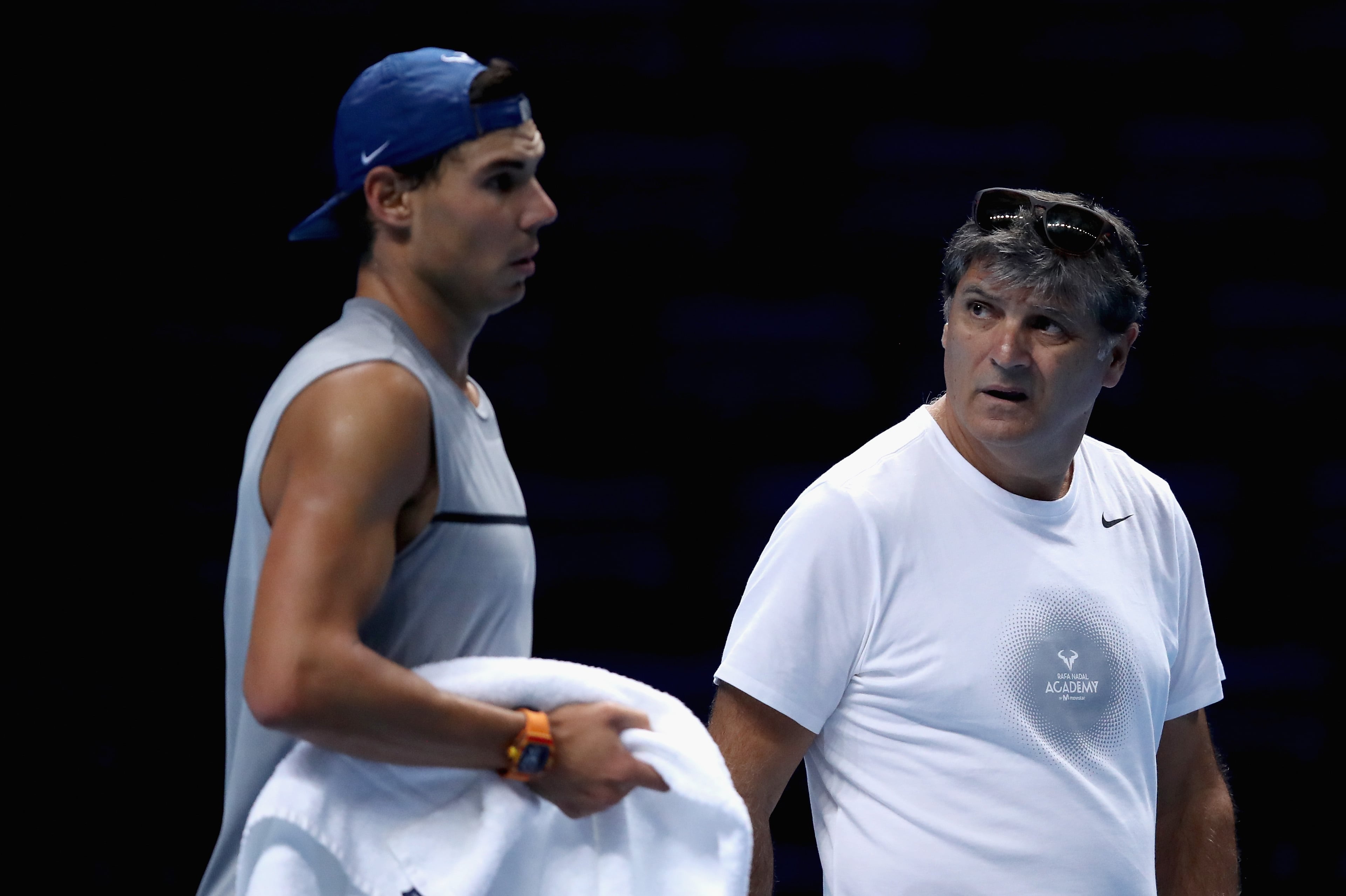 Toni Nadal y Rafa Nadal, durante un entrenamiento, en Londres, en 2017 (Julian Finney/Getty Images).