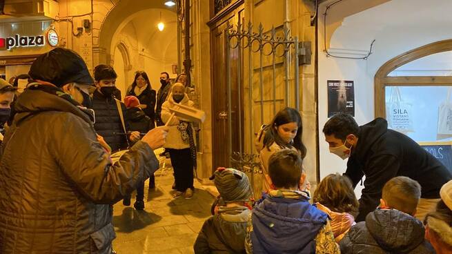 El Grup de Danses Sant Jordi d'Alcoi convida a participar en l'asguinaldo