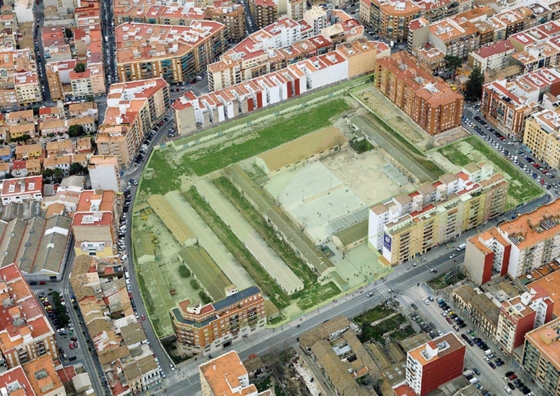 Vista aérea de los cuarteles de Ingenieros de la calle San Vicente de València