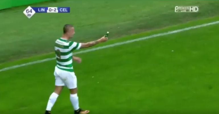 El futbolista Griffiths durante la acción