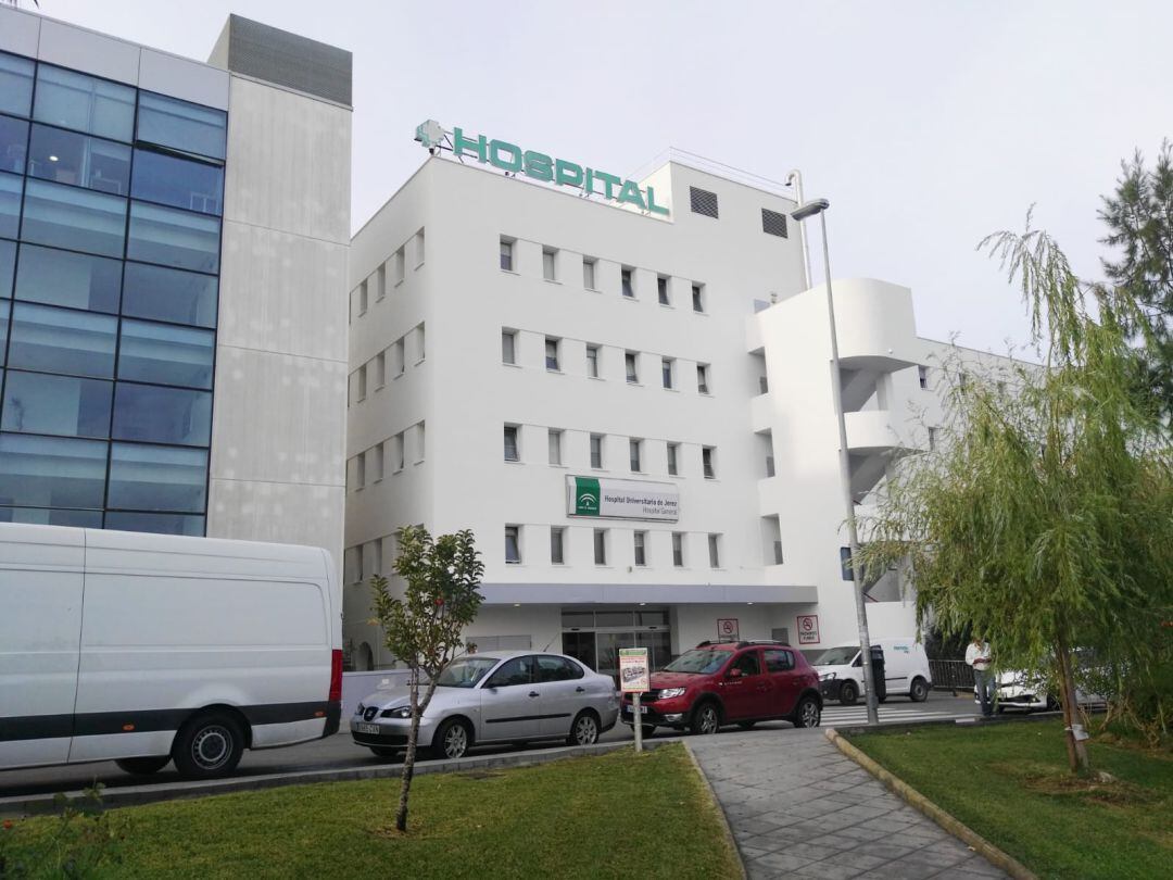 Fachada del Hospital de Jerez