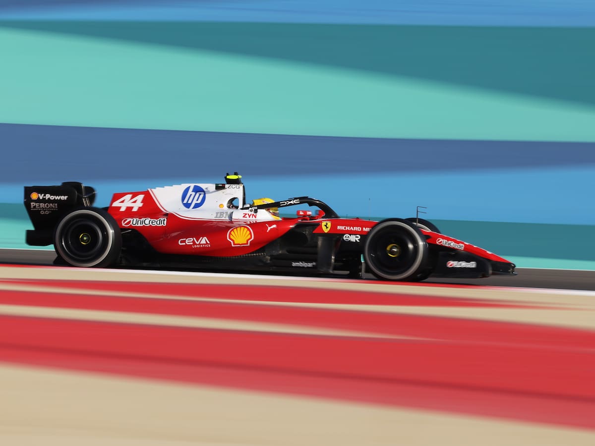 Ferrari revoluciona la Fórmula 1... ¡Con un alerón que se da la vuelta por completo!