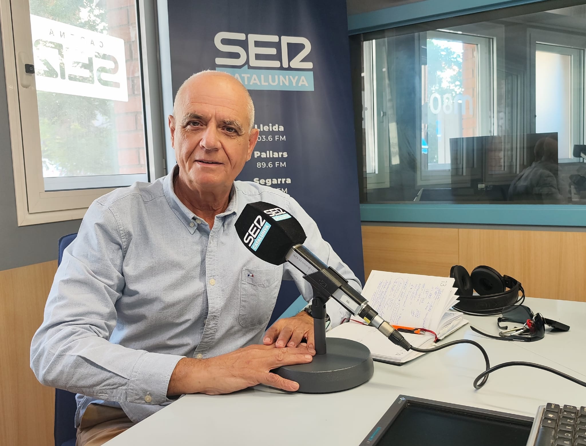 Toni Baró, president de la FAVLL, durant l'entrevista a Ràdio Lleida.