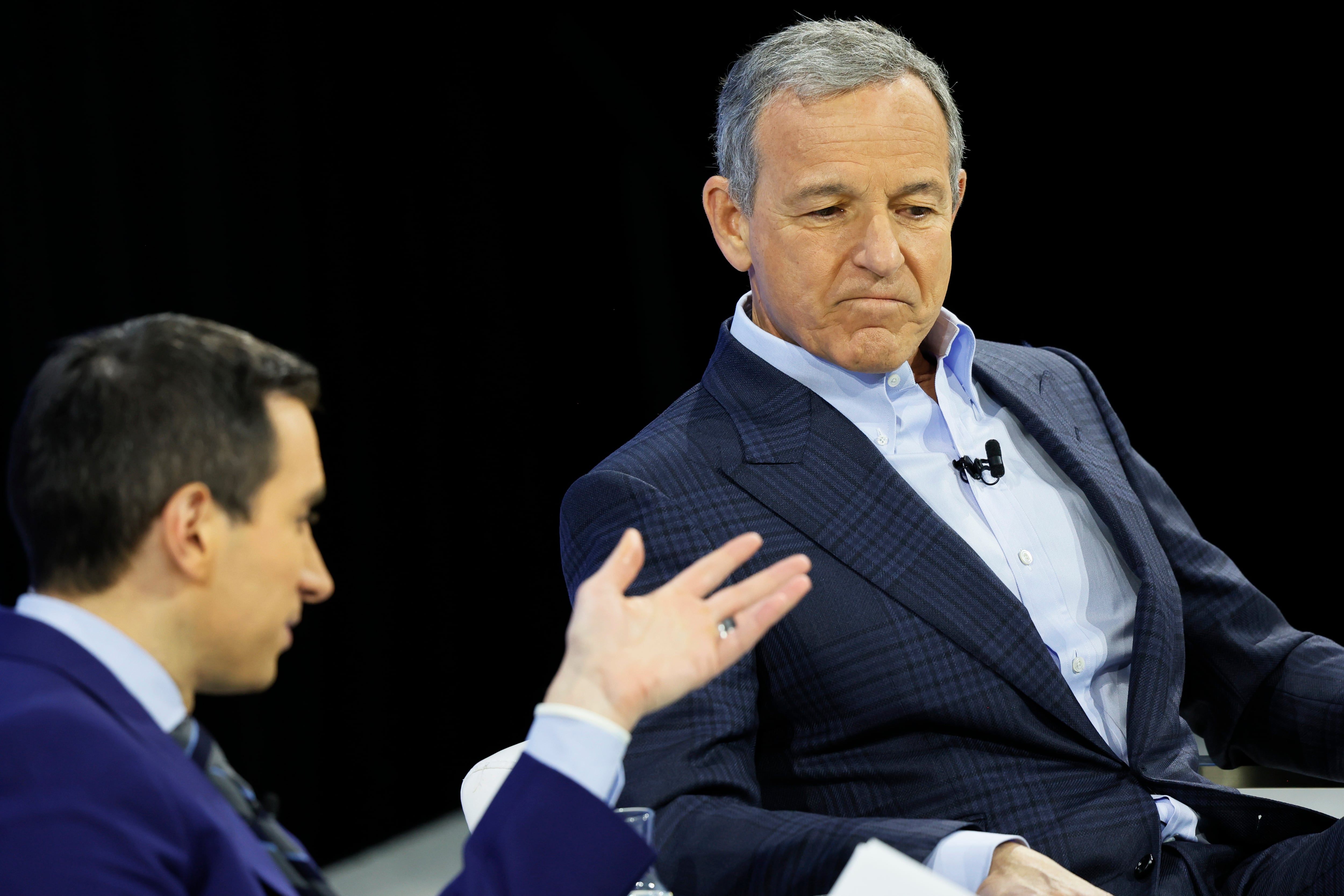 Bob Iger en una rueda de prensa.