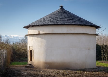 Palomar del Monasterio de Carracedo restaurado por ciudadanos holandeses