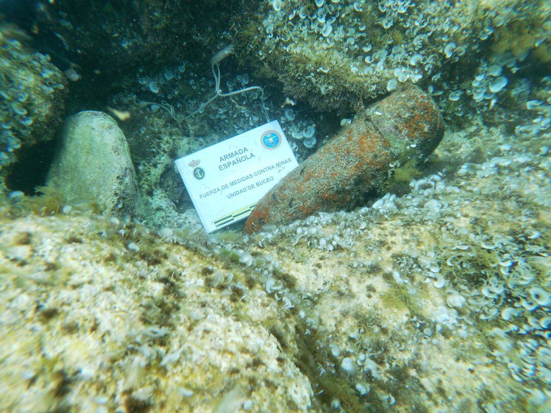 Fa quatre mesos ja es van detectar mes artefactes explosius similars al Cap d'Artrutx i a la Punta de s'Esperó de Maó.